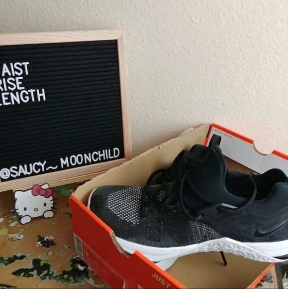NEW Nike | Black White Metcon 3 Sneakers Athletic Training Shoes 12 Women's - Picture 5 of 11